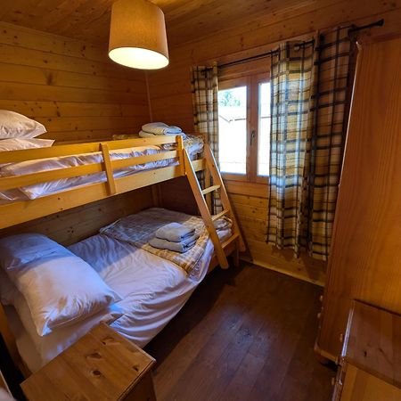Newcastleton Rustic Lodge Retreat At Riverview Holiday Park מראה חיצוני תמונה