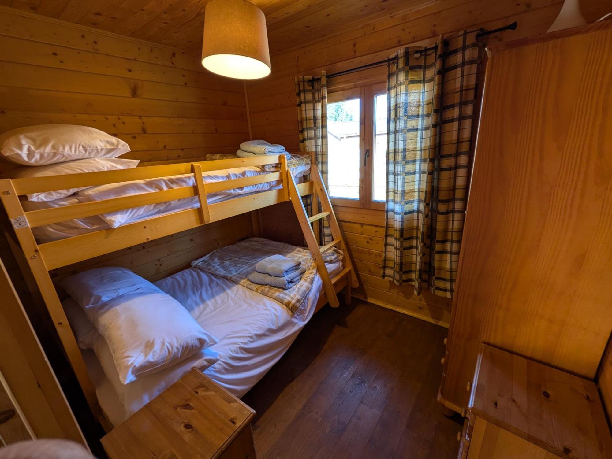 Newcastleton Rustic Lodge Retreat At Riverview Holiday Park מראה חיצוני תמונה